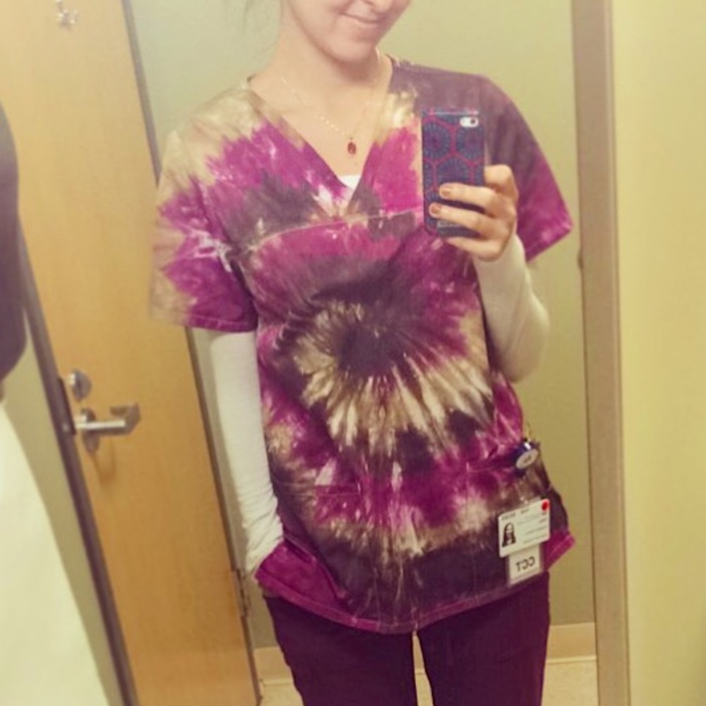 Custom Tie-Dyed Boho Unisex Scrub Top • S • NWOT